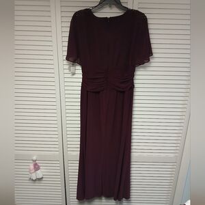 SLNY Elegant Mauve Maxi Dress NWT! SZ. 12P